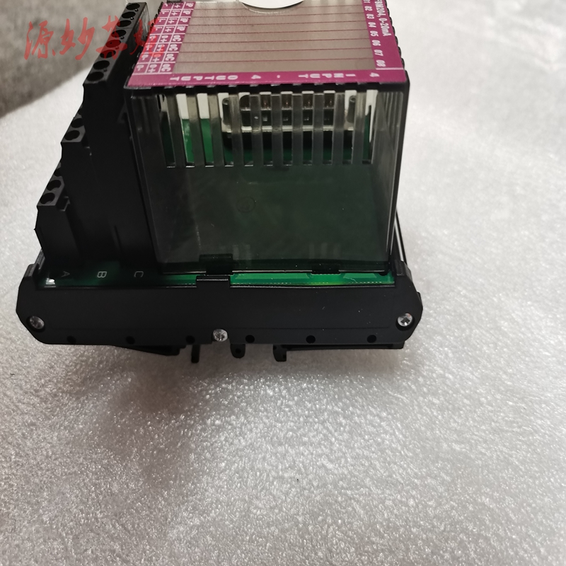 FOXBORO-F207C