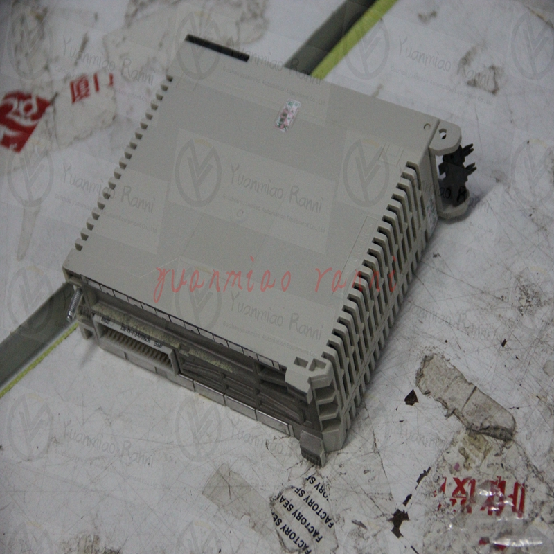 SCHNEIDER/施耐德 TSXASZ401