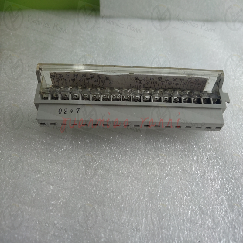 SCHNEIDER/施耐德 TSXDEZ32D2